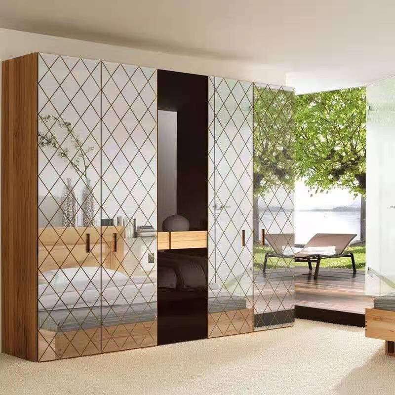 Diamonds 3D Mirror Stickers Acrylic Triangles Self-adhesive DIY Wall Mirror Stickers for Living Room Home Art Decor 17/32/58pcs