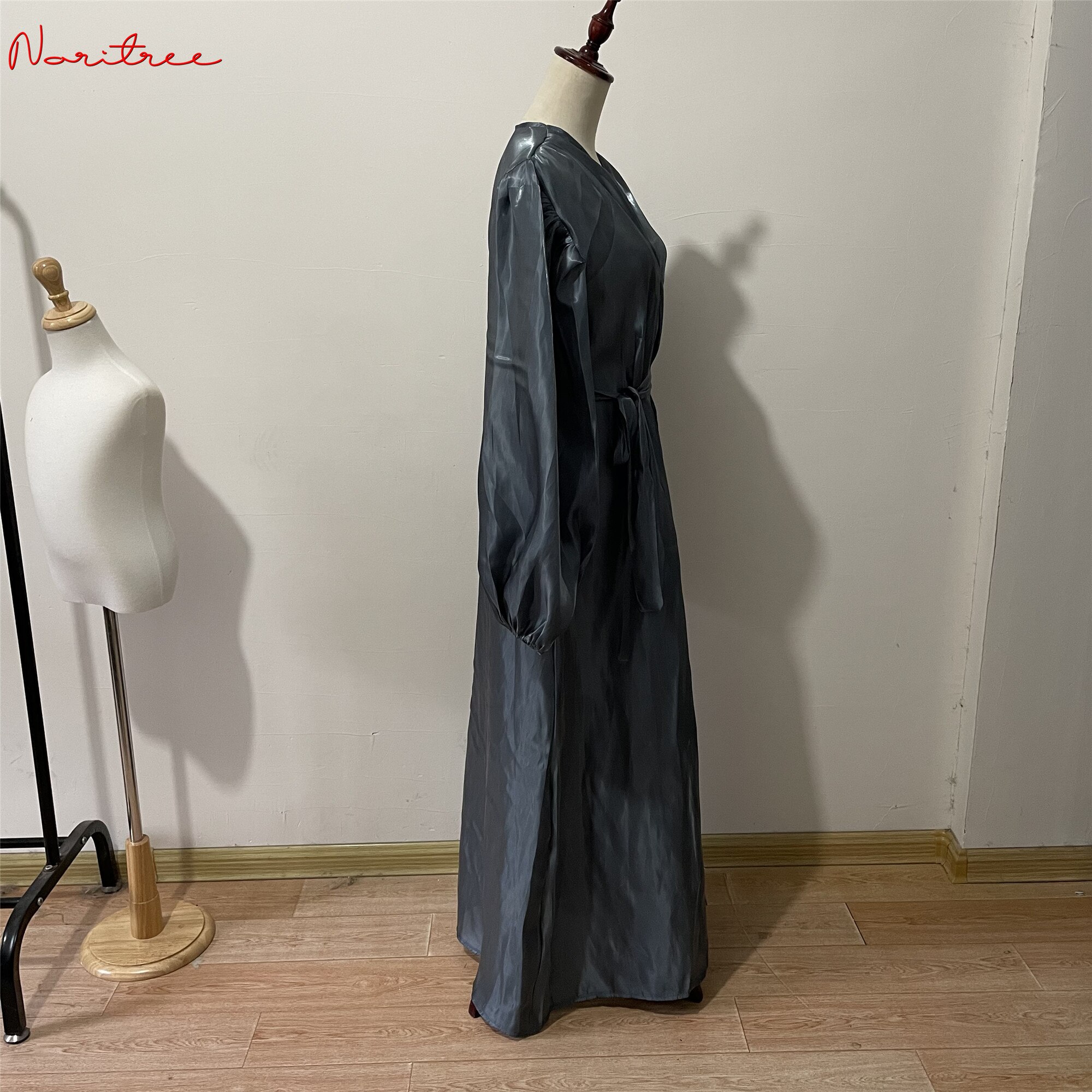 Eid Djellaba Abaya Dubai Shiny Soft Puff Sleeves Muslim Dress Silky Abaya Dubai Turkey Muslim Dress Islam Abayas With Belt WY56 Eid Djellaba Abaya Dubai Shiny Soft Puff Sleeves Muslim Dress Silky Abaya Dubai Turkey Muslim Dress Islam Abayas With Belt WY56