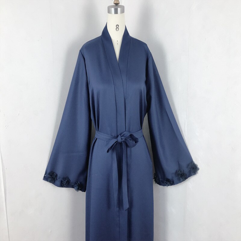 Eid Djellaba Abaya Dubai 3D Appliques Sleeves Muslim Dress Opened Abaya Dubai Turkey Muslim Dress Islam Abayas With Belt WY689 Eid Djellaba Abaya Dubai 3D Appliques Sleeves Muslim Dress Opened Abaya Dubai Turkey Muslim Dress Islam Abayas With Belt WY689