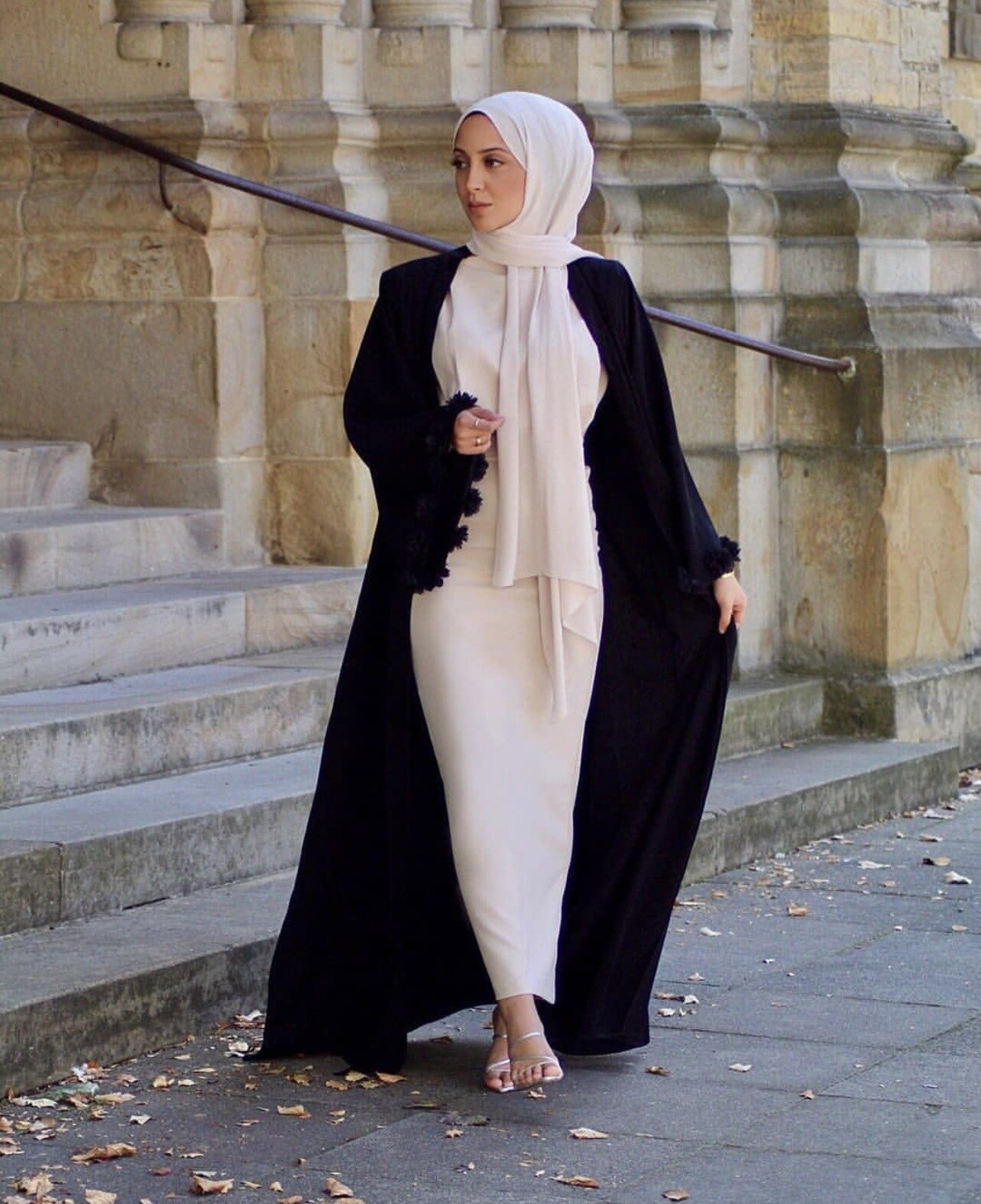 Eid Djellaba Abaya Dubai 3D Appliques Sleeves Muslim Dress Opened Abaya Dubai Turkey Muslim Dress Islam Abayas With Belt WY689 Eid Djellaba Abaya Dubai 3D Appliques Sleeves Muslim Dress Opened Abaya Dubai Turkey Muslim Dress Islam Abayas With Belt WY689