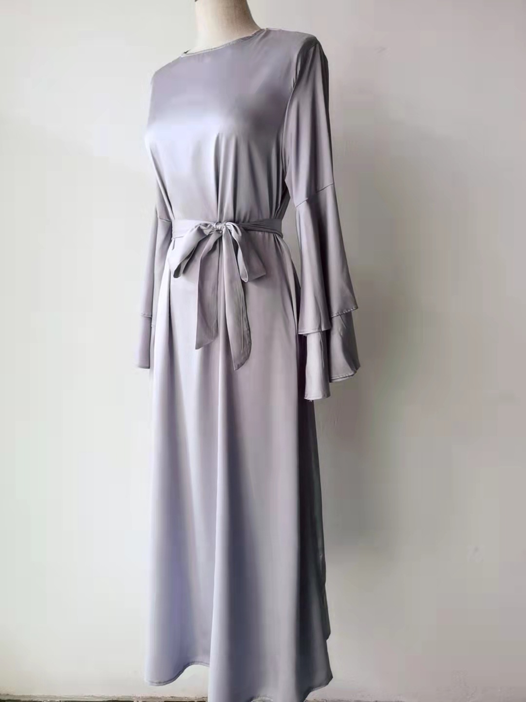 Women Islam Clothing Ramadan Eid Satin Hijab Dress Dubai Abaya Turkey Summer Flare Sleeve Muslim Fashion Maxi Dresses for Kaftan