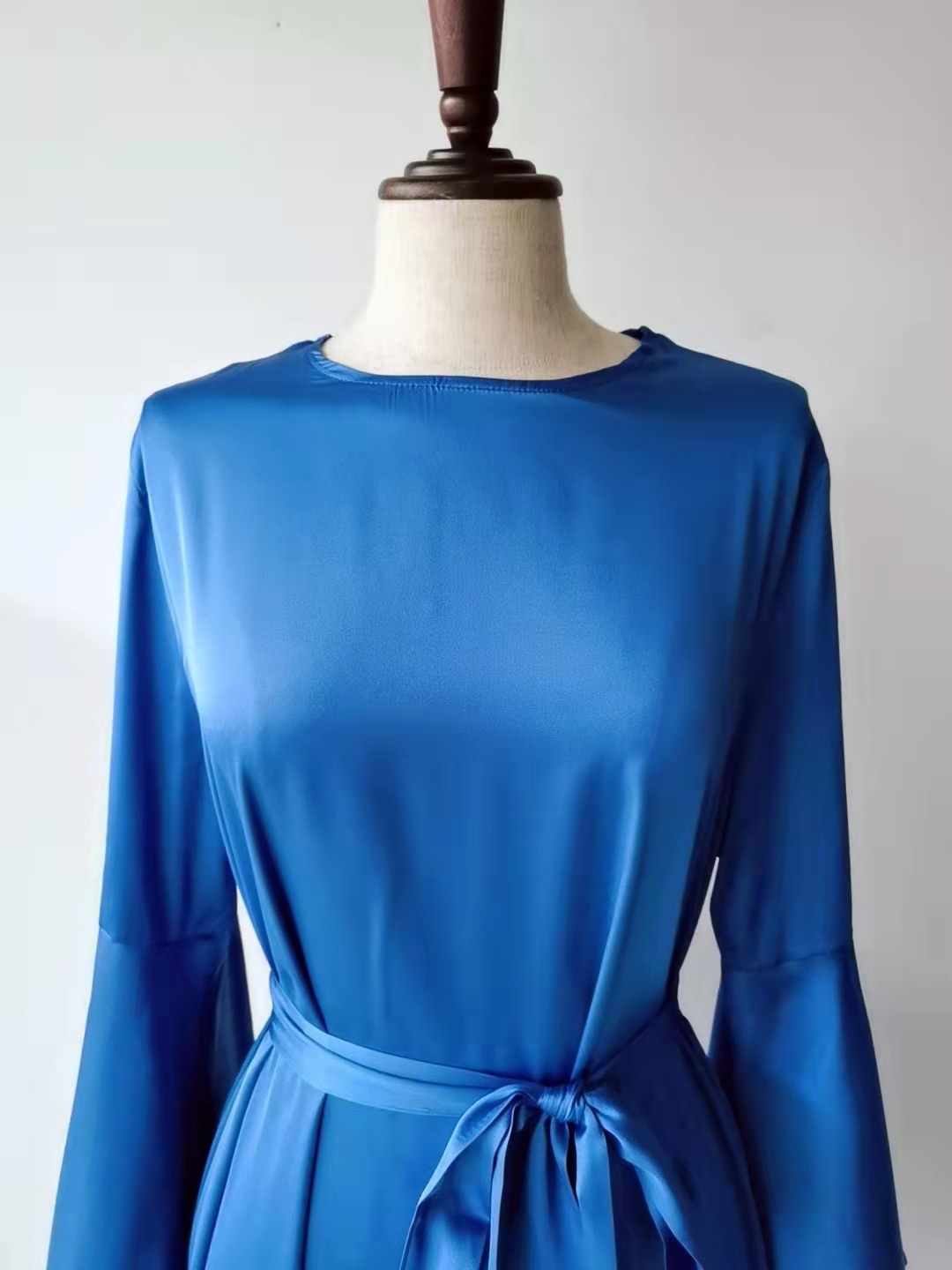 Women Islam Clothing Ramadan Eid Satin Hijab Dress Dubai Abaya Turkey Summer Flare Sleeve Muslim Fashion Maxi Dresses for Kaftan