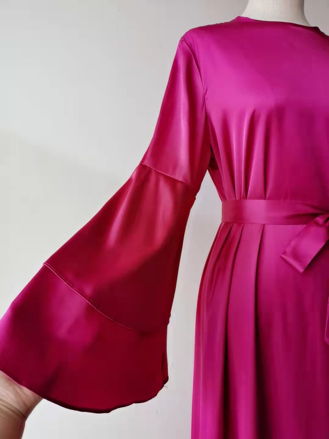 Women Islam Clothing Ramadan Eid Satin Hijab Dress Dubai Abaya Turkey Summer Flare Sleeve Muslim Fashion Maxi Dresses for Kaftan