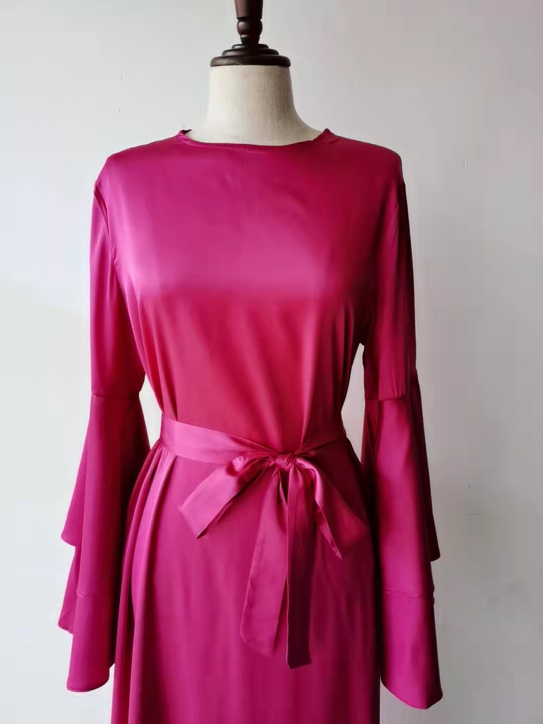 Women Islam Clothing Ramadan Eid Satin Hijab Dress Dubai Abaya Turkey Summer Flare Sleeve Muslim Fashion Maxi Dresses for Kaftan