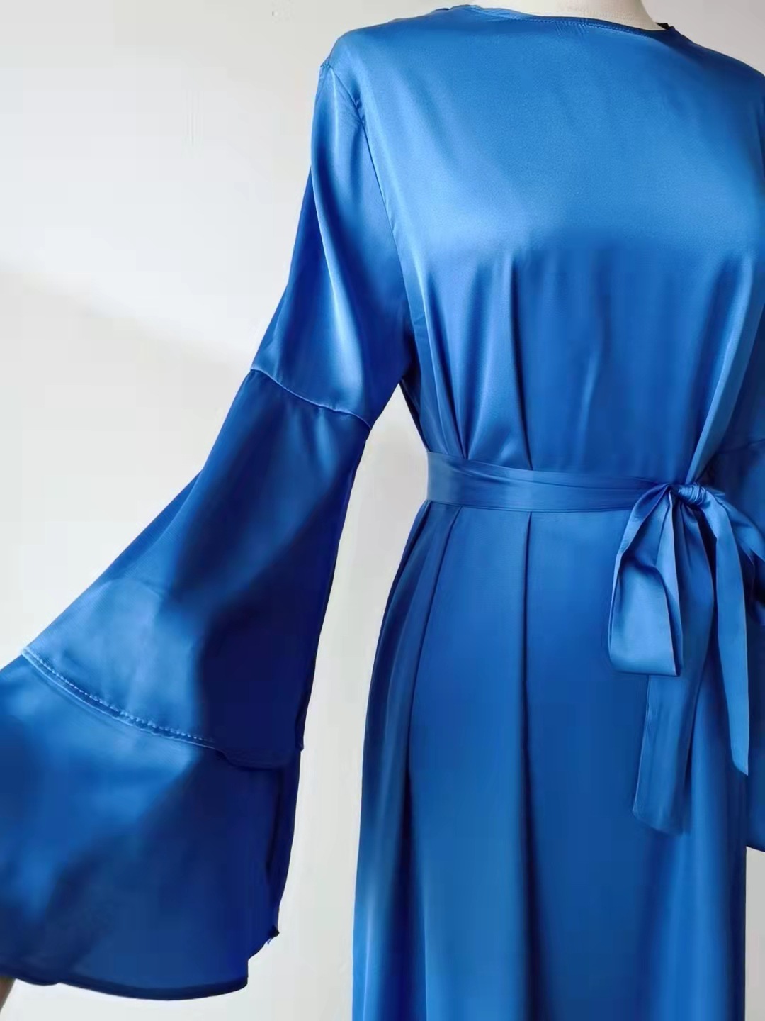 Women Islam Clothing Ramadan Eid Satin Hijab Dress Dubai Abaya Turkey Summer Flare Sleeve Muslim Fashion Maxi Dresses for Kaftan