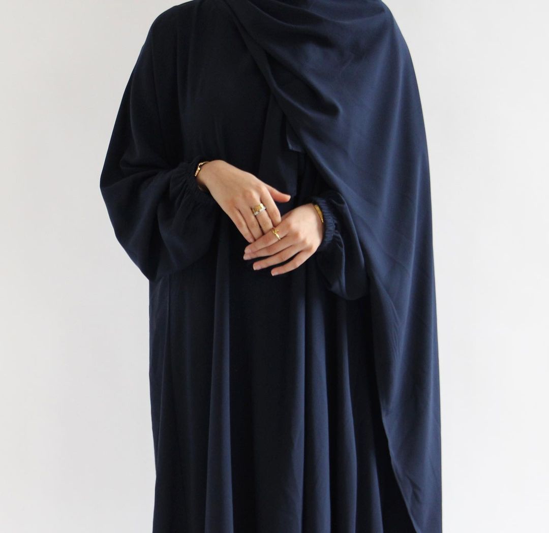 Ramadan Hoody Abaya Sewn Hijab Scarf Prayer Dress Muslim Eid Nida Loose Abayas for Women Jilbab Kaftan Robe Islam Dubai Djellaba Ramadan Hoody Abaya Sewn Hijab Scarf Prayer Dress Muslim Eid Nida Loose Abayas for Women Jilbab Kaftan Robe Islam Dubai Djellaba