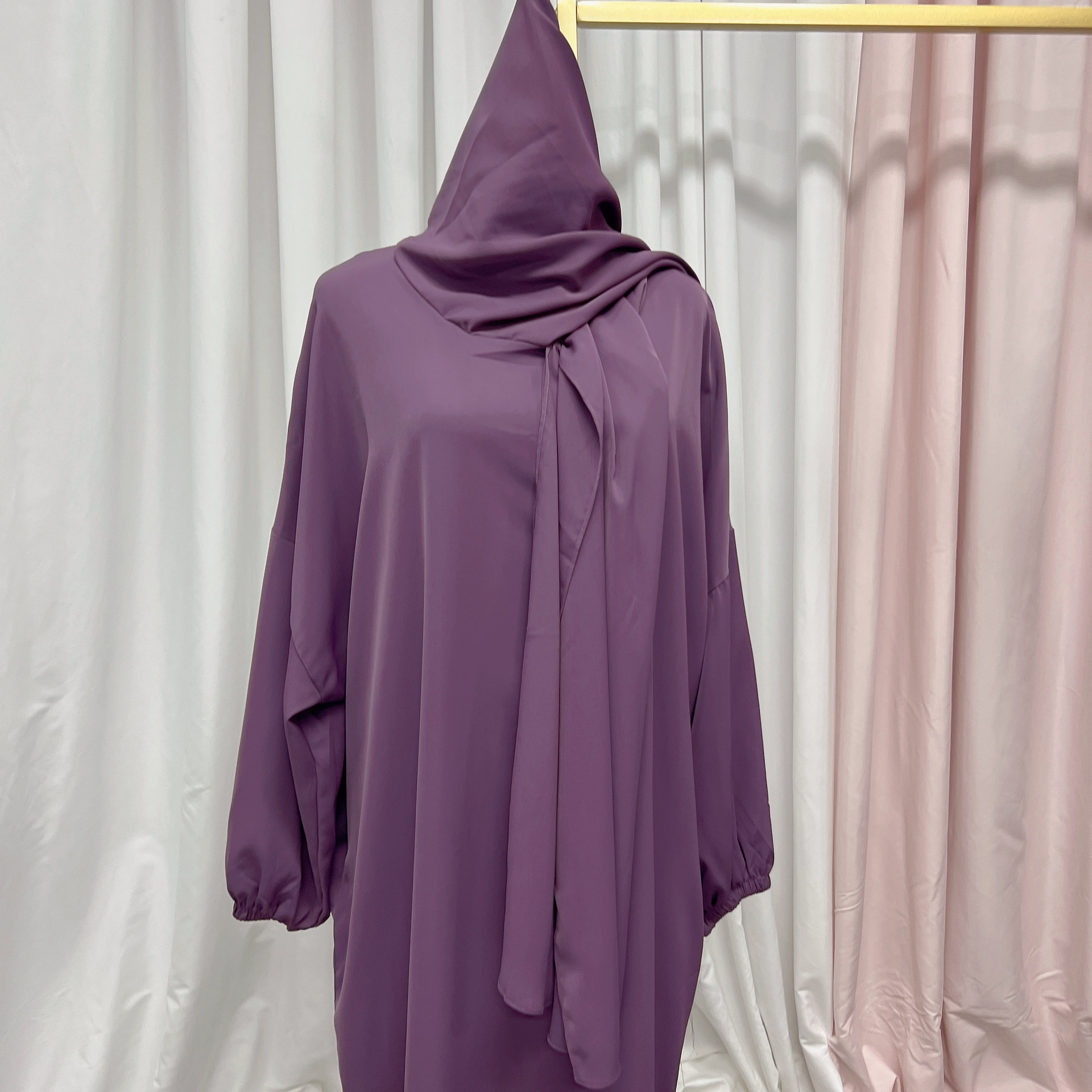 Ramadan Hoody Abaya Sewn Hijab Scarf Prayer Dress Muslim Eid Nida Loose Abayas for Women Jilbab Kaftan Robe Islam Dubai Djellaba Ramadan Hoody Abaya Sewn Hijab Scarf Prayer Dress Muslim Eid Nida Loose Abayas for Women Jilbab Kaftan Robe Islam Dubai Djellaba