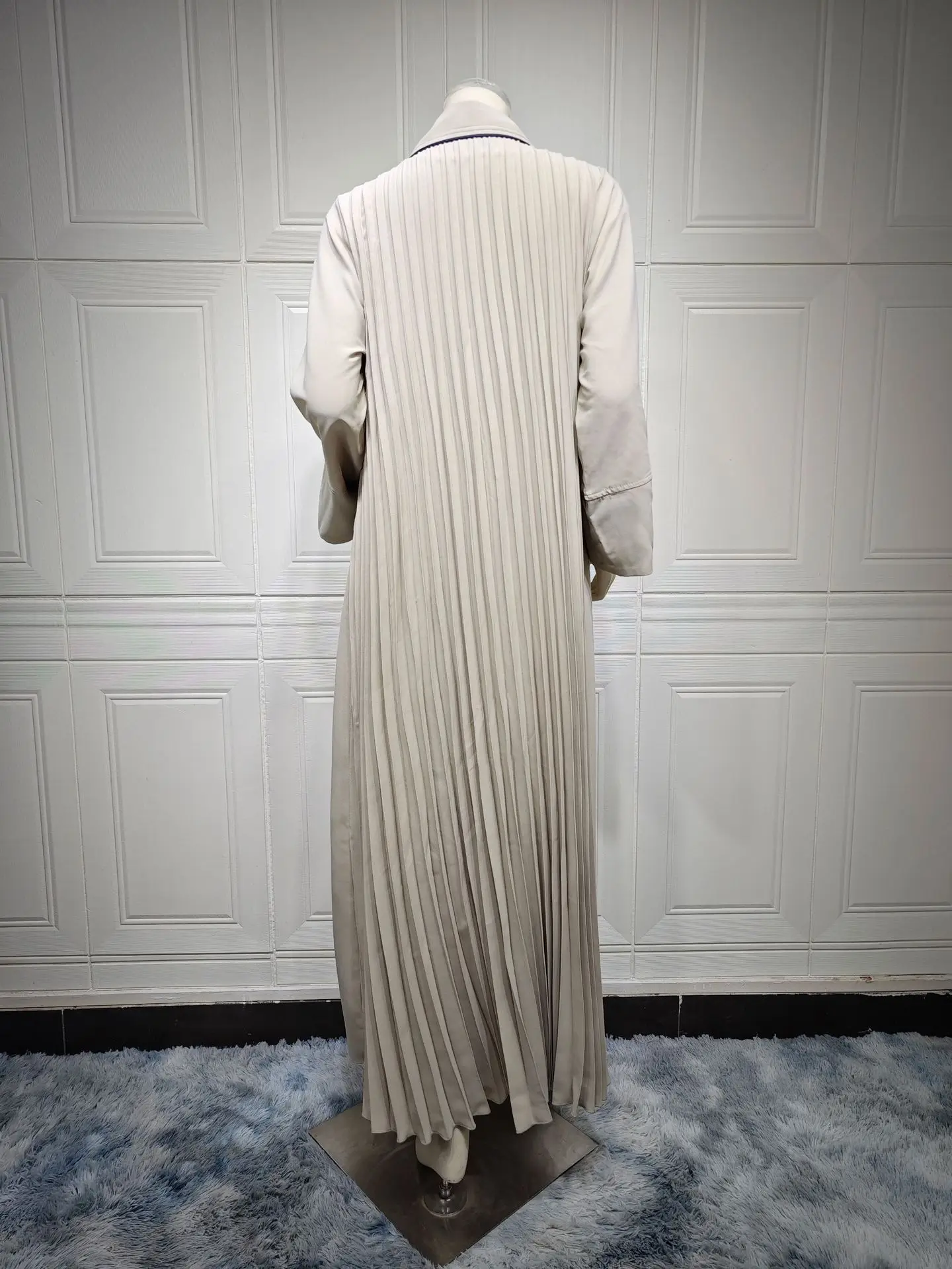 Muslim Autumn Winter Open Kimono Abaya for Women Jalabiyat Black and White Contrast Color Moroccan Turkish African Robe Dubai