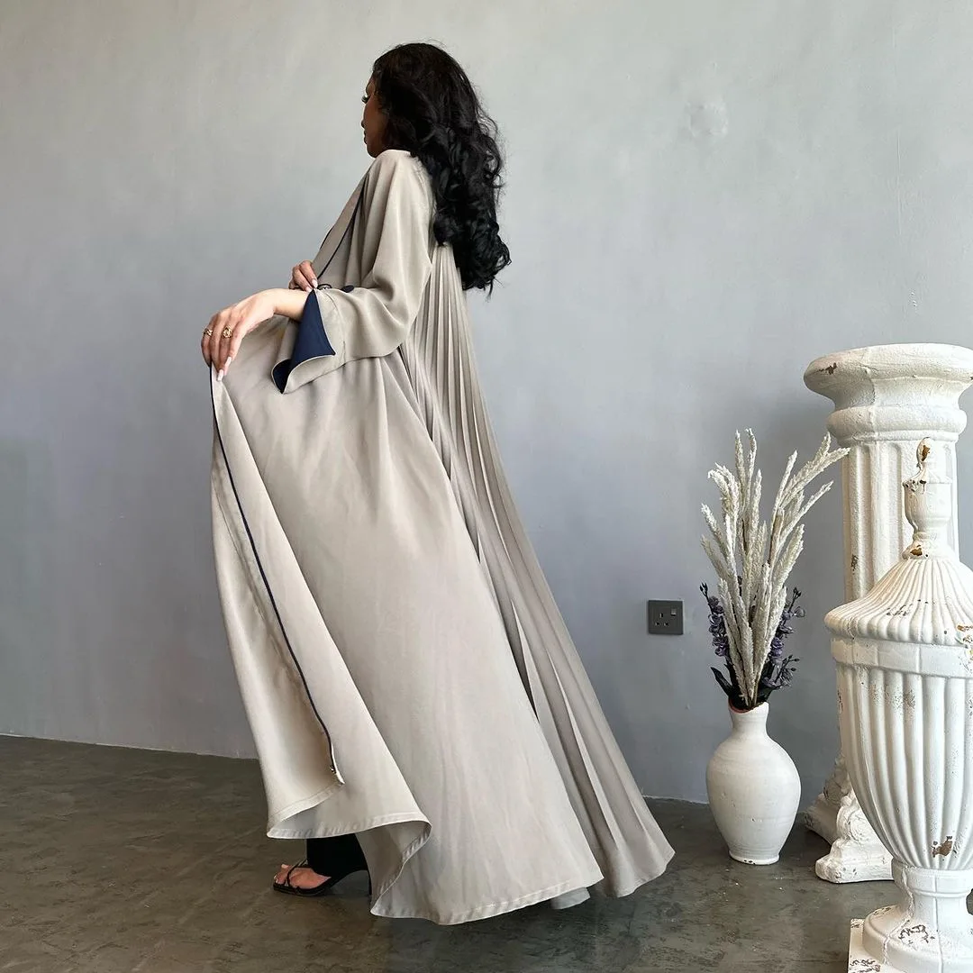 Muslim Autumn Winter Open Kimono Abaya for Women Jalabiyat Black and White Contrast Color Moroccan Turkish African Robe Dubai